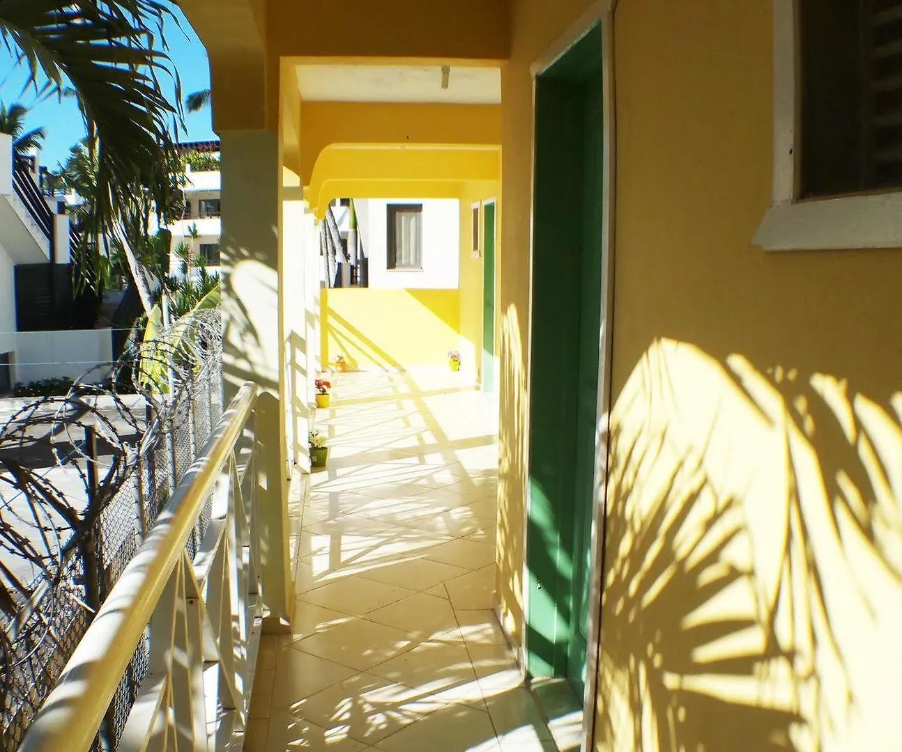 Hotel Los Pinos 拉斯特拉纳斯